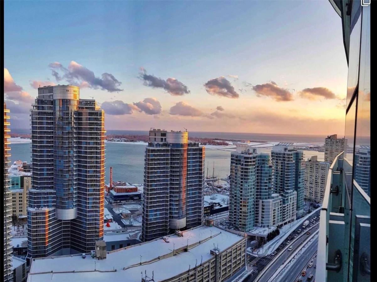 Luxury Condo In The Heart Of Toronto - Next To Scotiabank Arena Luaran gambar